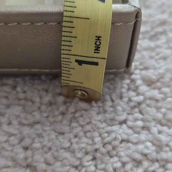 Gold Stackable Jewelry Tray Set (2) - Picture 5 of 7